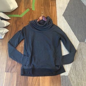 COPY - Lulu lemon sweatshirt. Worn